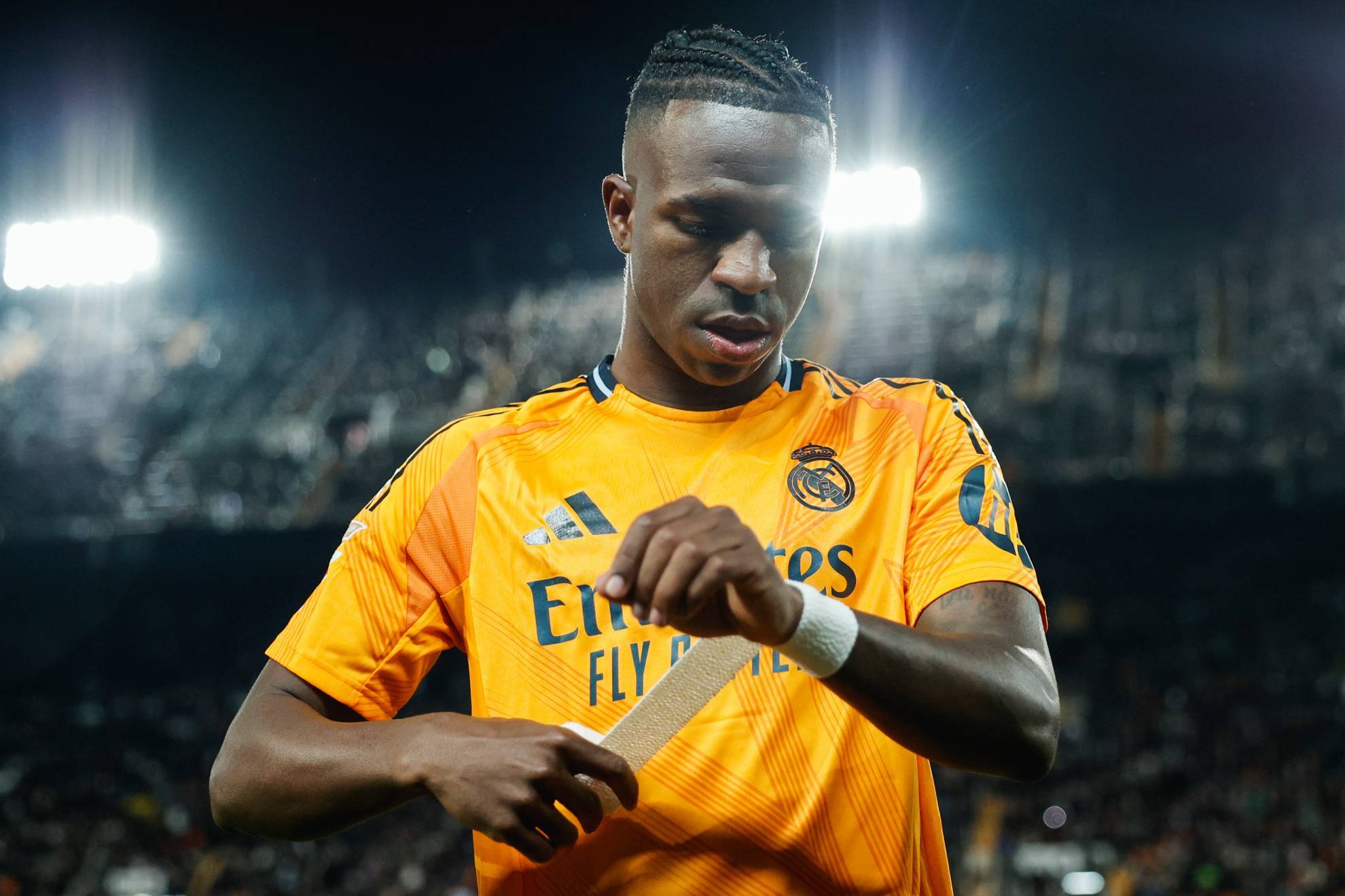 班牙媒体关 班牙媒体关